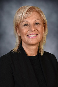 Photo of Diane Japuncic